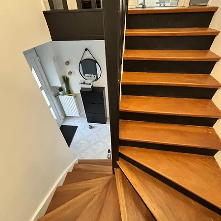 Belle Maison Proche De La *